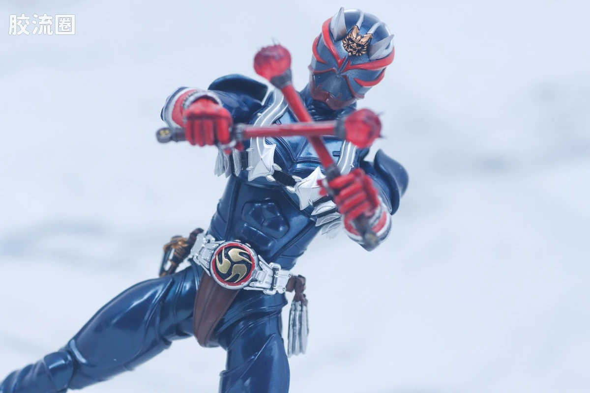 SHF 真骨雕假面骑士系列 假面骑士响鬼 20th Anniversary Ver. - 图片